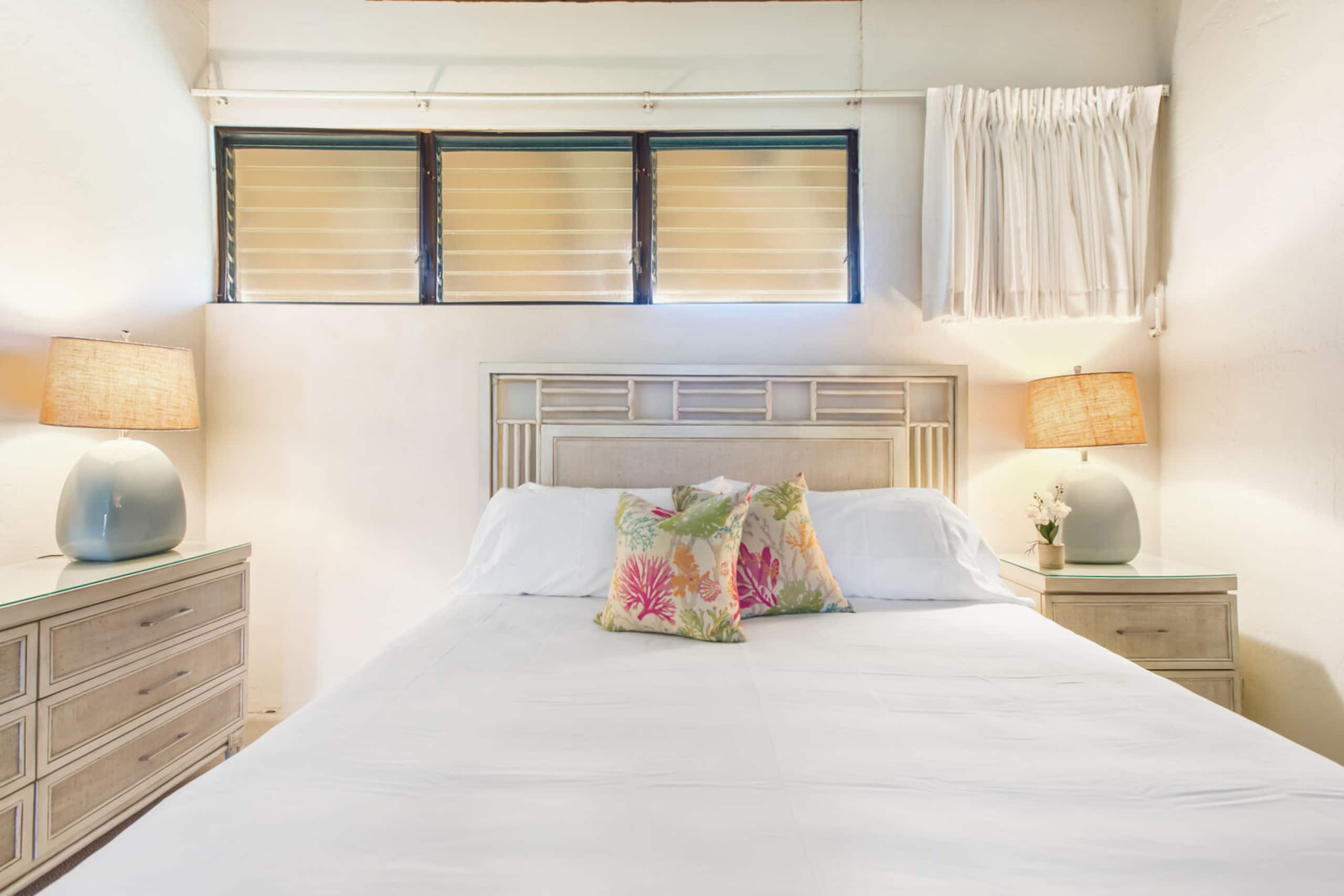 Condo in Lahaina · ★4.63 · 2 bedrooms · 3 beds · 2 private baths - Image 20