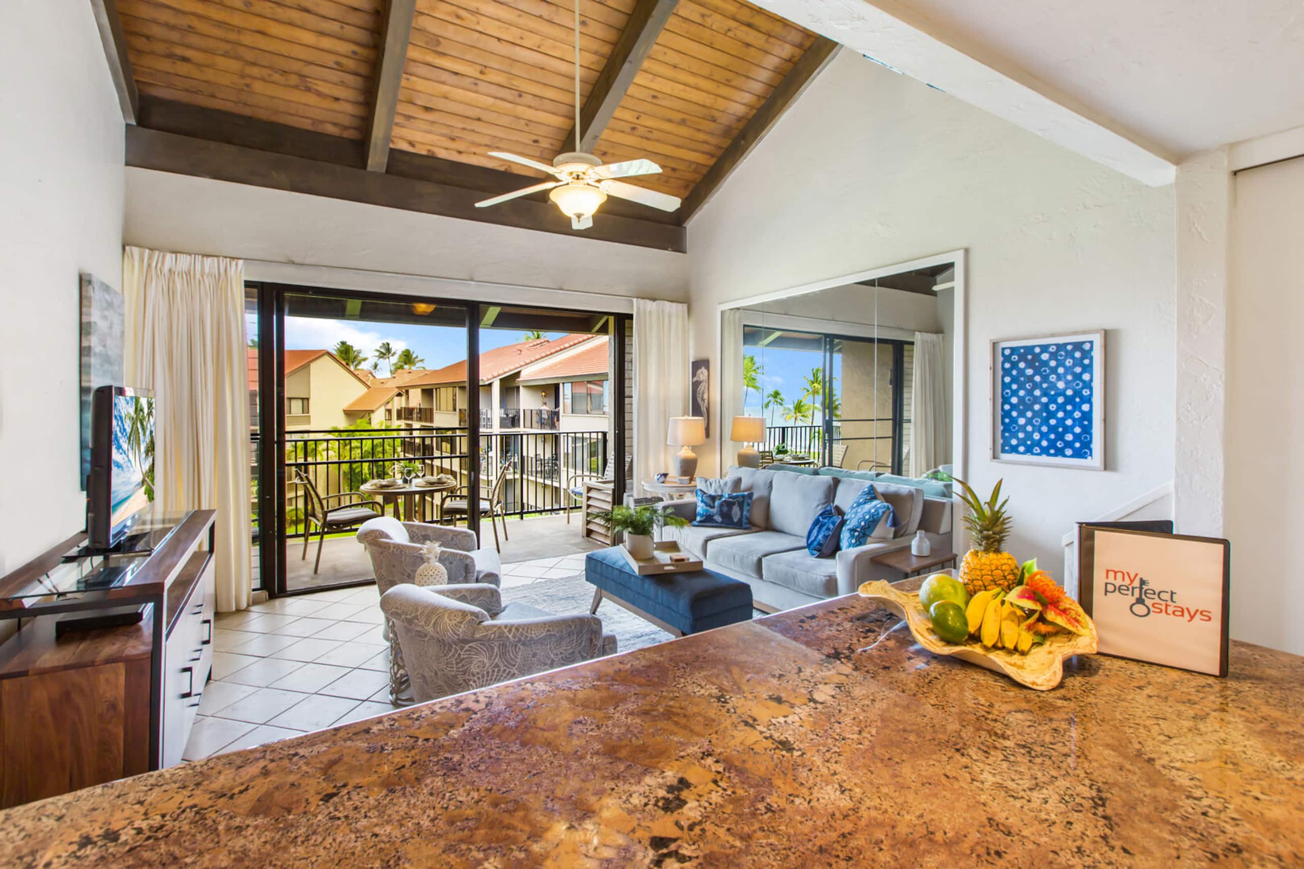 Condo in Lahaina · ★4.63 · 2 bedrooms · 3 beds · 2 private baths - Image 12