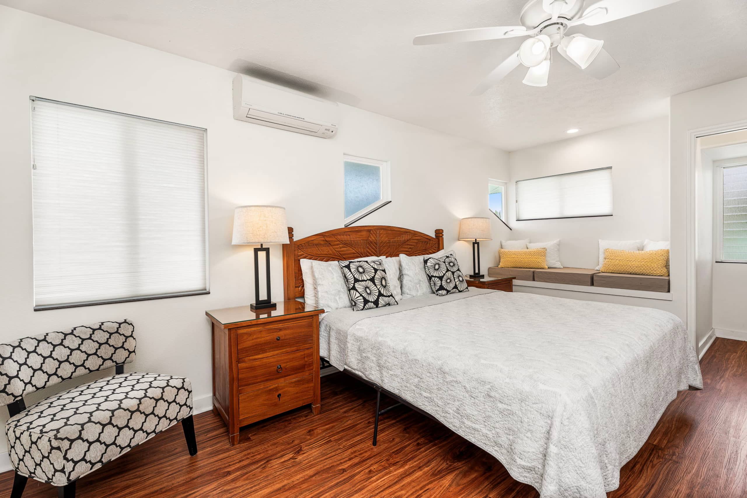Home in Kailua-Kona · ★4.9 · 5 bedrooms · 10 beds · 3.5 baths - Image 26