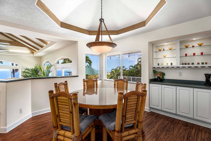 Honu Hale: Oceanview Estate w/ Pool, Hot Tub, AC gallery image 4
