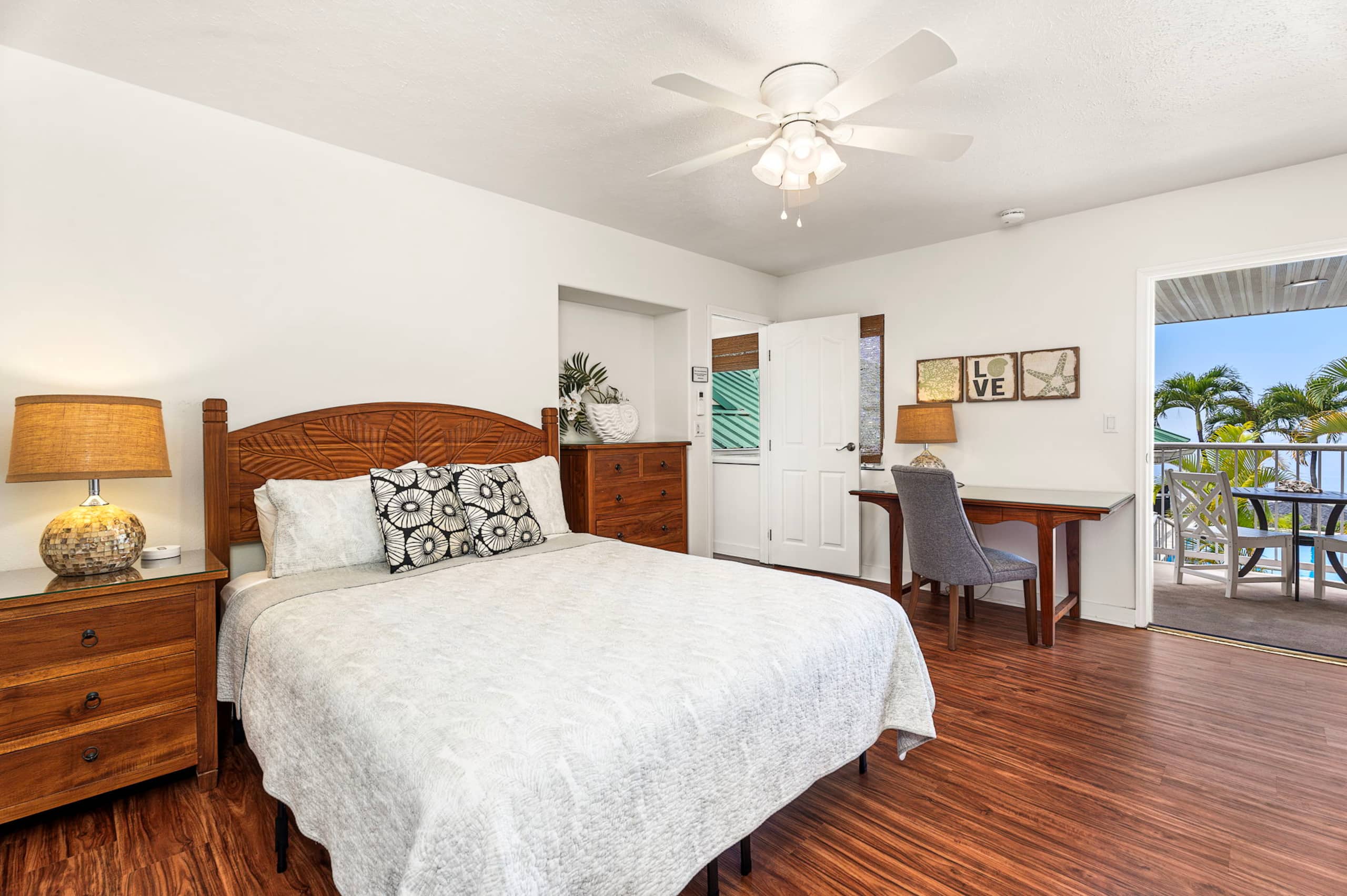 Home in Kailua-Kona · ★4.9 · 5 bedrooms · 10 beds · 3.5 baths - Image 31
