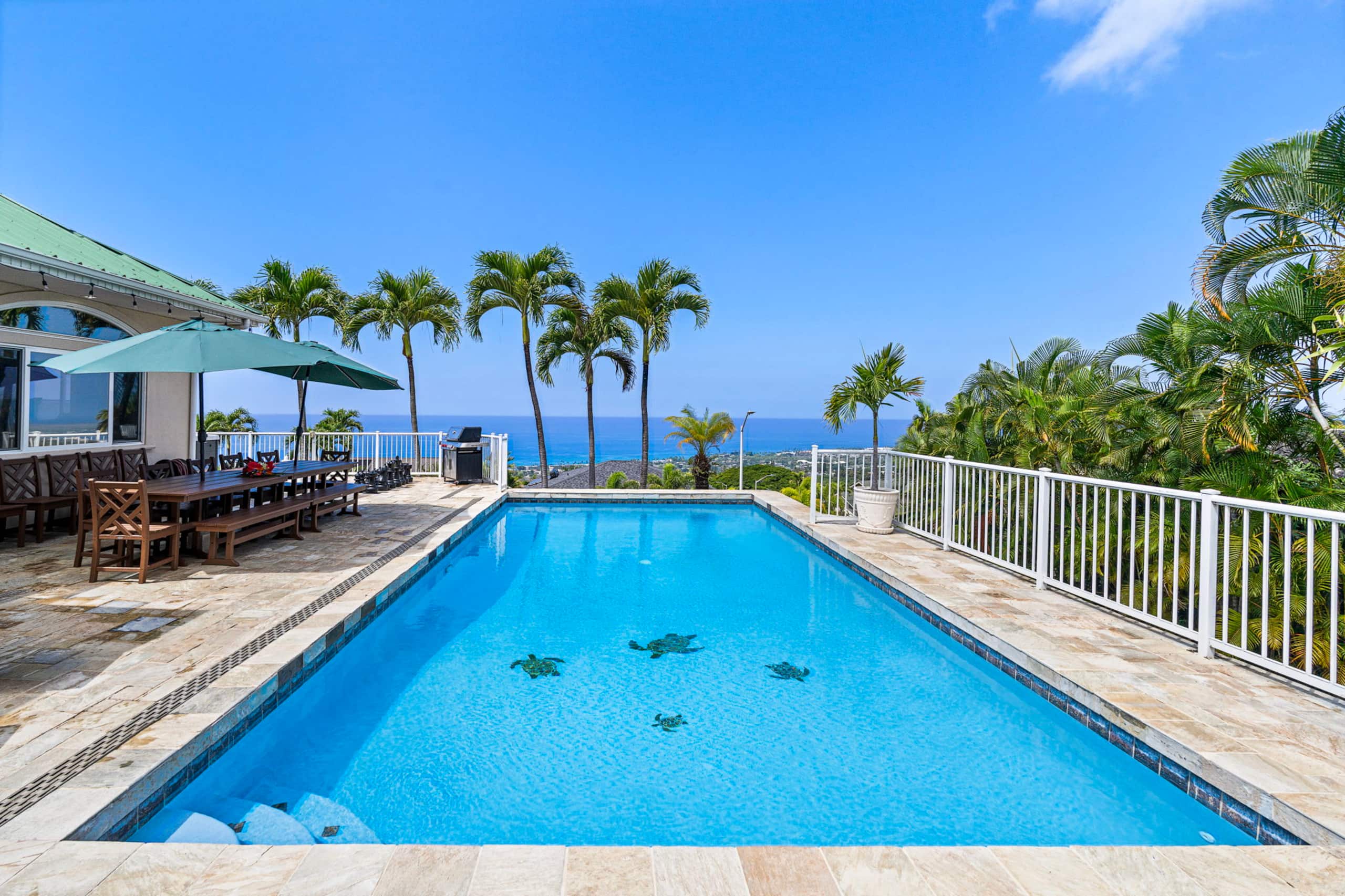 Home in Kailua-Kona · ★4.9 · 5 bedrooms · 10 beds · 3.5 baths - Image 46