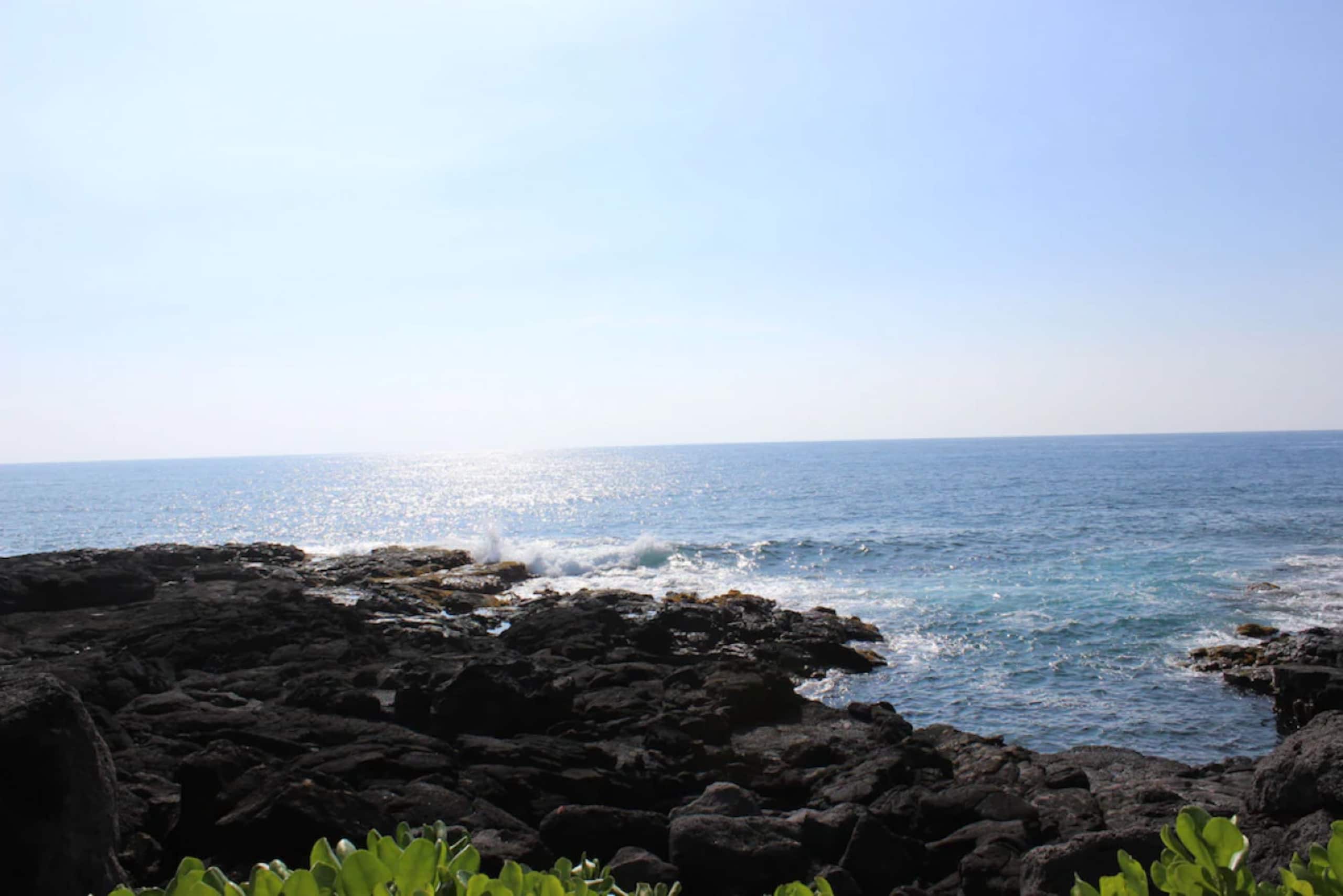 Condo in Kailua-Kona · ★4.68 · 2 bedrooms · 3 beds · 2 private baths - Image 51