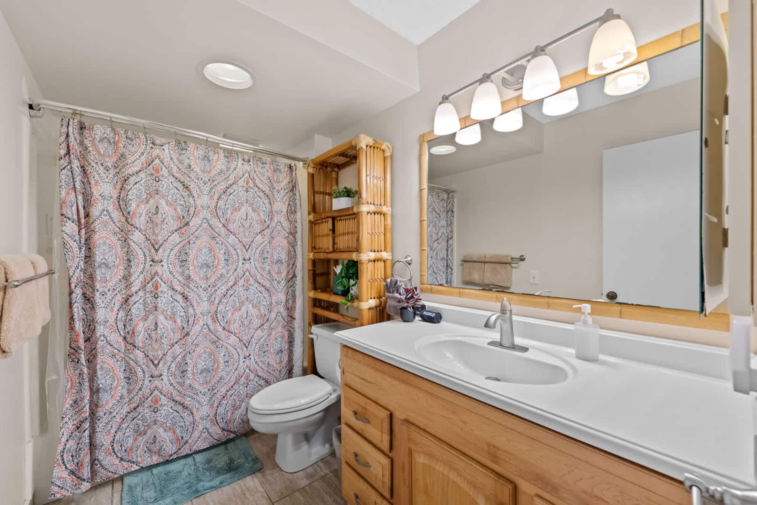 Condo in Kailua-Kona · ★4.68 · 2 bedrooms · 3 beds · 2 private baths - Image 31