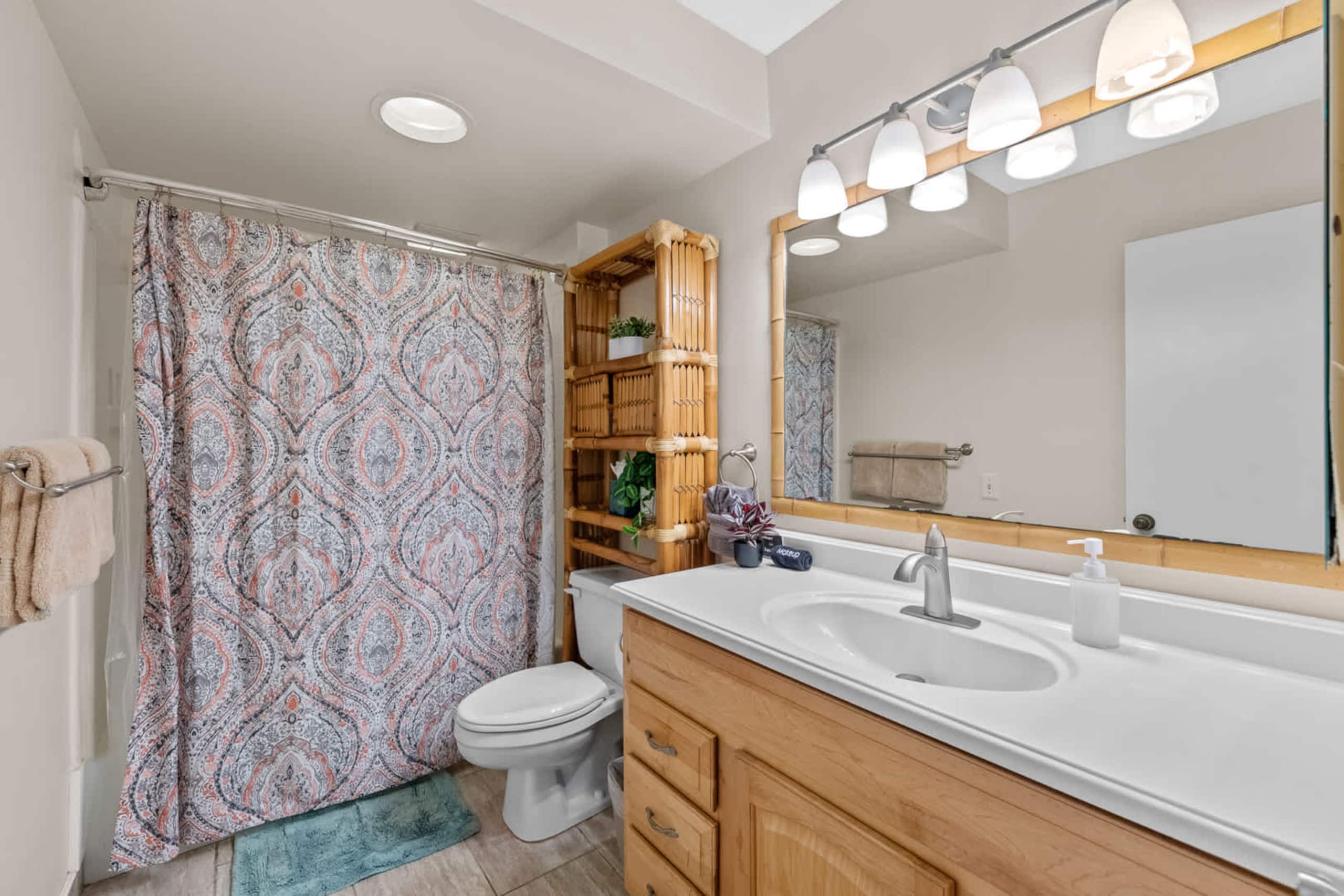Condo in Kailua-Kona · ★4.68 · 2 bedrooms · 3 beds · 2 private baths - Image 30