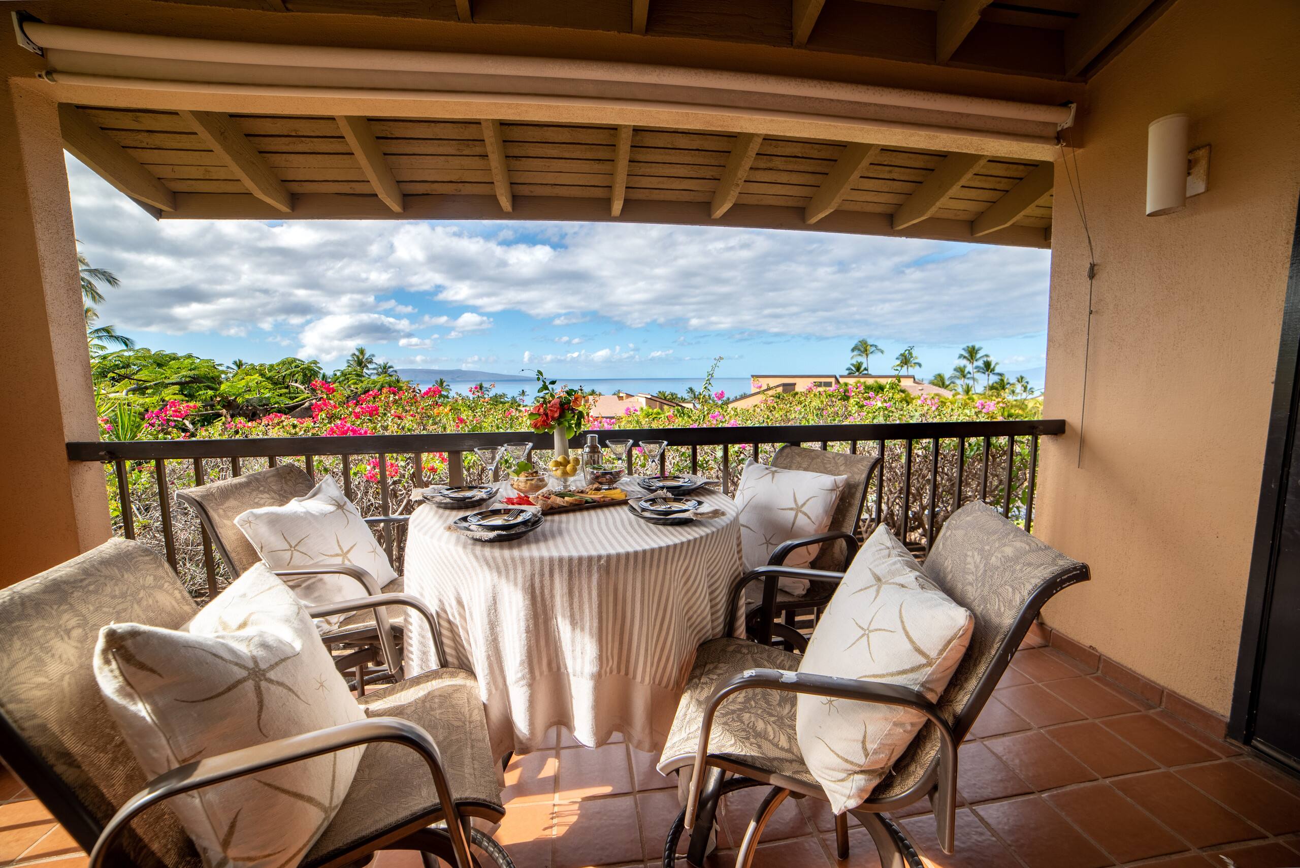 Condo in Kihei · ★5.0 · 1 bedroom · 2 beds · 2 baths - Image 29