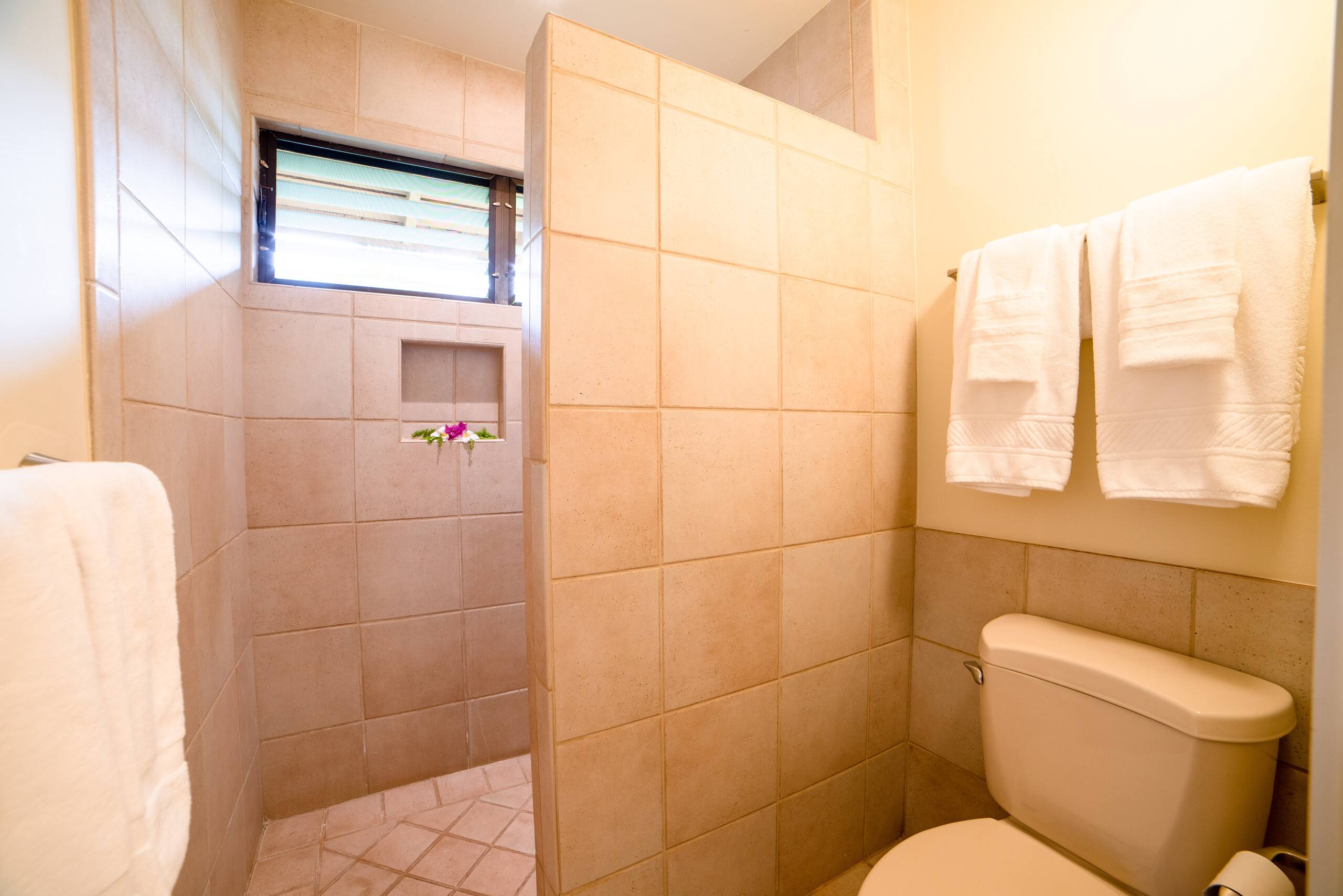Condo in Kihei · ★5.0 · 1 bedroom · 2 beds · 2 baths - Image 19