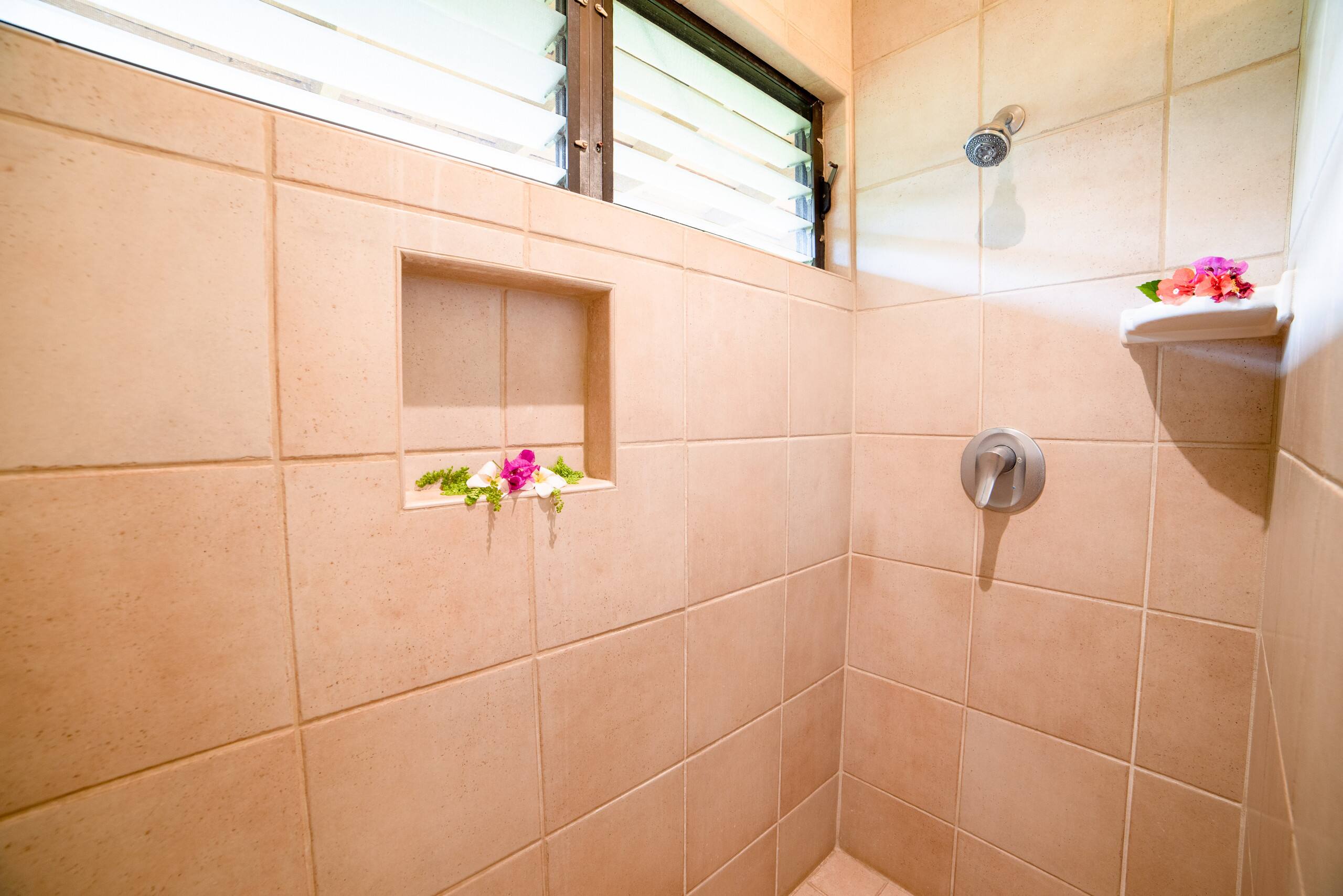 Condo in Kihei · ★5.0 · 1 bedroom · 2 beds · 2 baths - Image 20