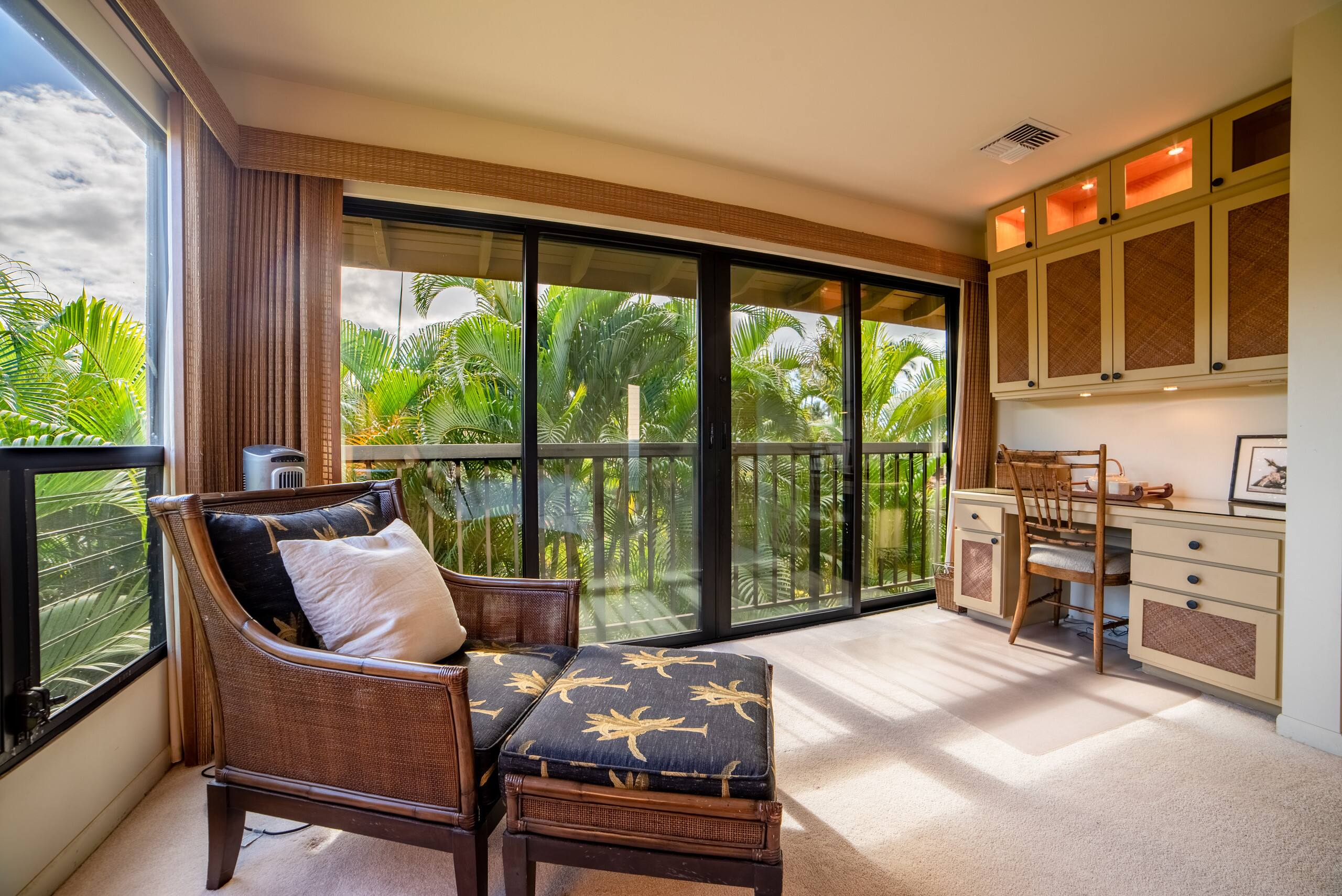 Condo in Kihei · ★5.0 · 1 bedroom · 2 beds · 2 baths - Image 15