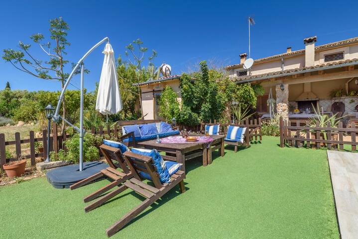 Son Antem gallery image 4