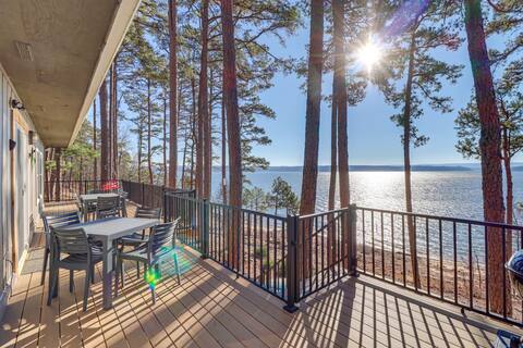 Quiet Waterfront Getaway w/ Furnished Deck & Grill