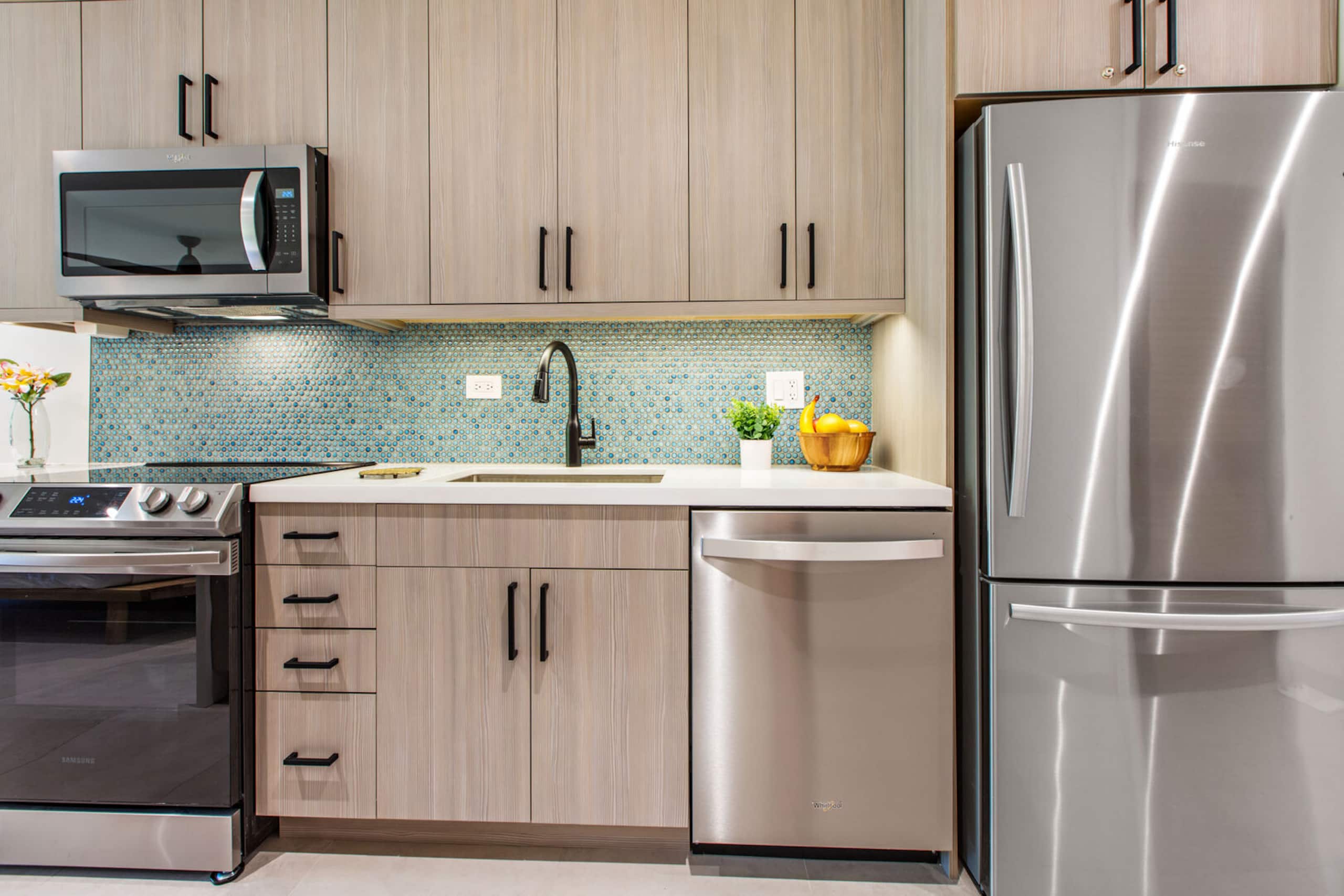 Condo in Lahaina · ★4.76 · 1 bedroom · 2 beds · 1 private bath - Image 15