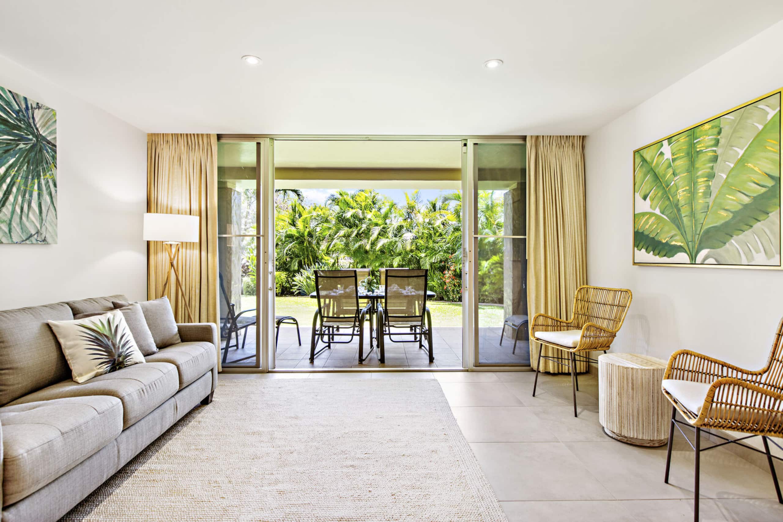 Condo in Lahaina · ★4.76 · 1 bedroom · 2 beds · 1 private bath - Image 2