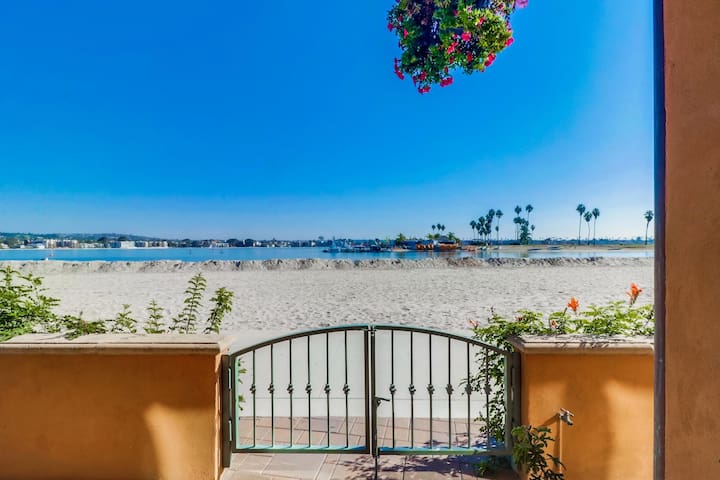 Bayside Bliss | 2BR Coastal Retreat w/ Water Views gallery image 2