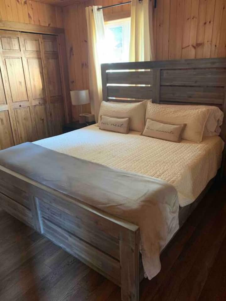 Manželská posteľ King size na prízemí