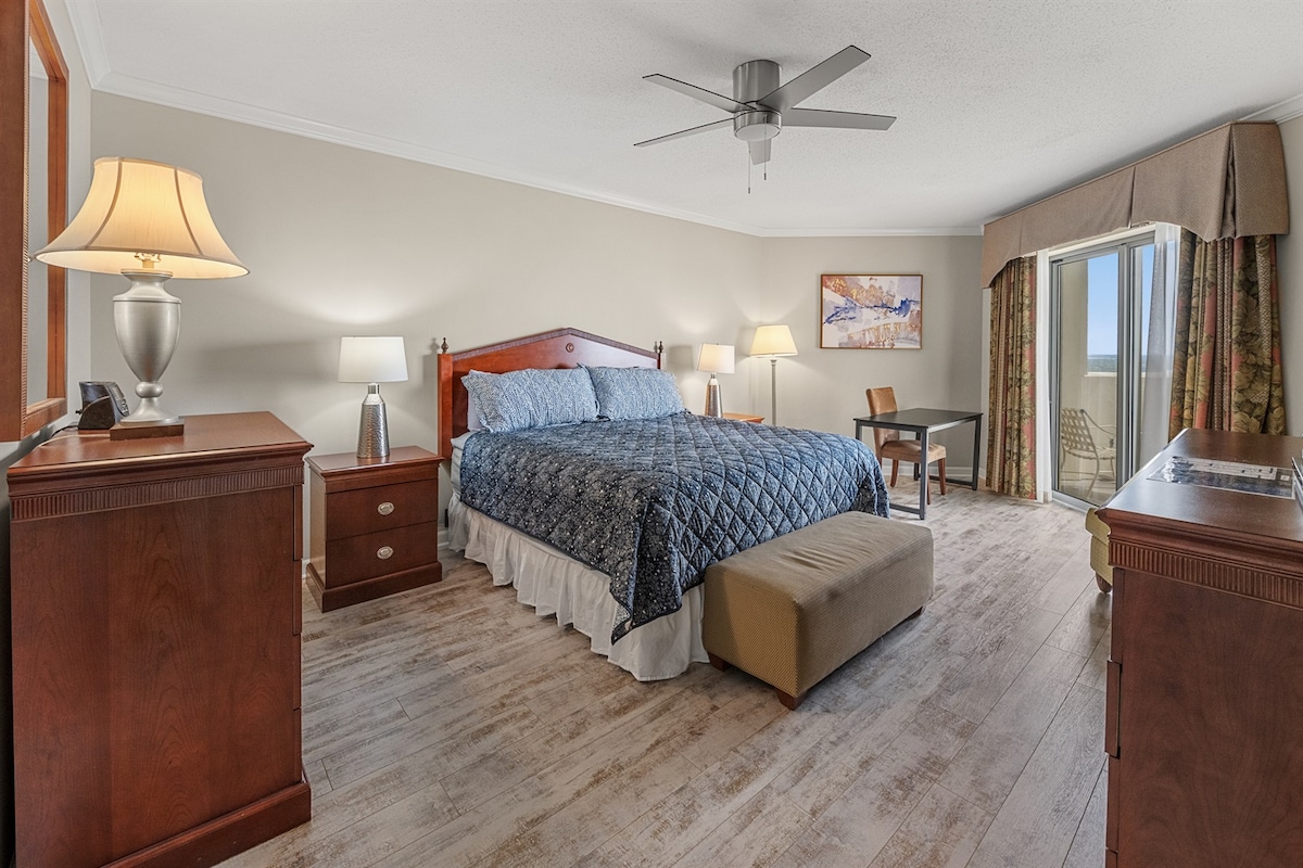 King katika Chumba Kikuu cha kulala