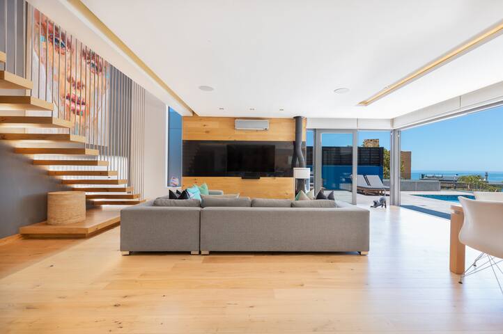 Amara Villa – Designer villa with solar power gallery image 3