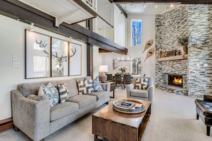 Mountainside 3-Bedroom ~ Interlude 301