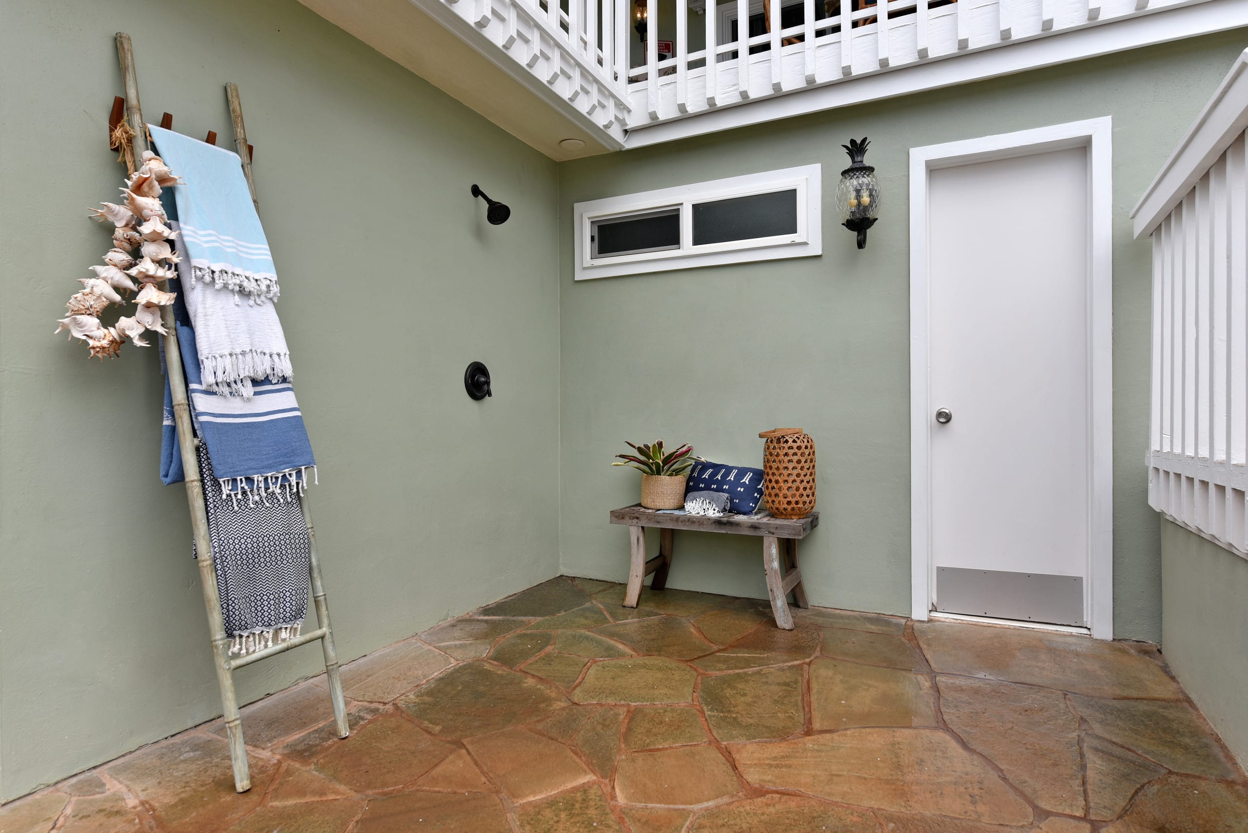 Home in Lahaina · ★4.67 · 4 bedrooms · 6 beds · 3 baths - Image 26