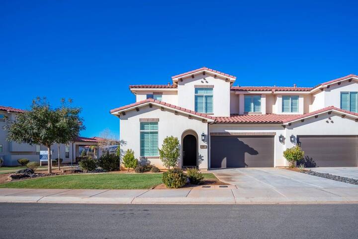 Arcadia resort managed Airbnb listing 3