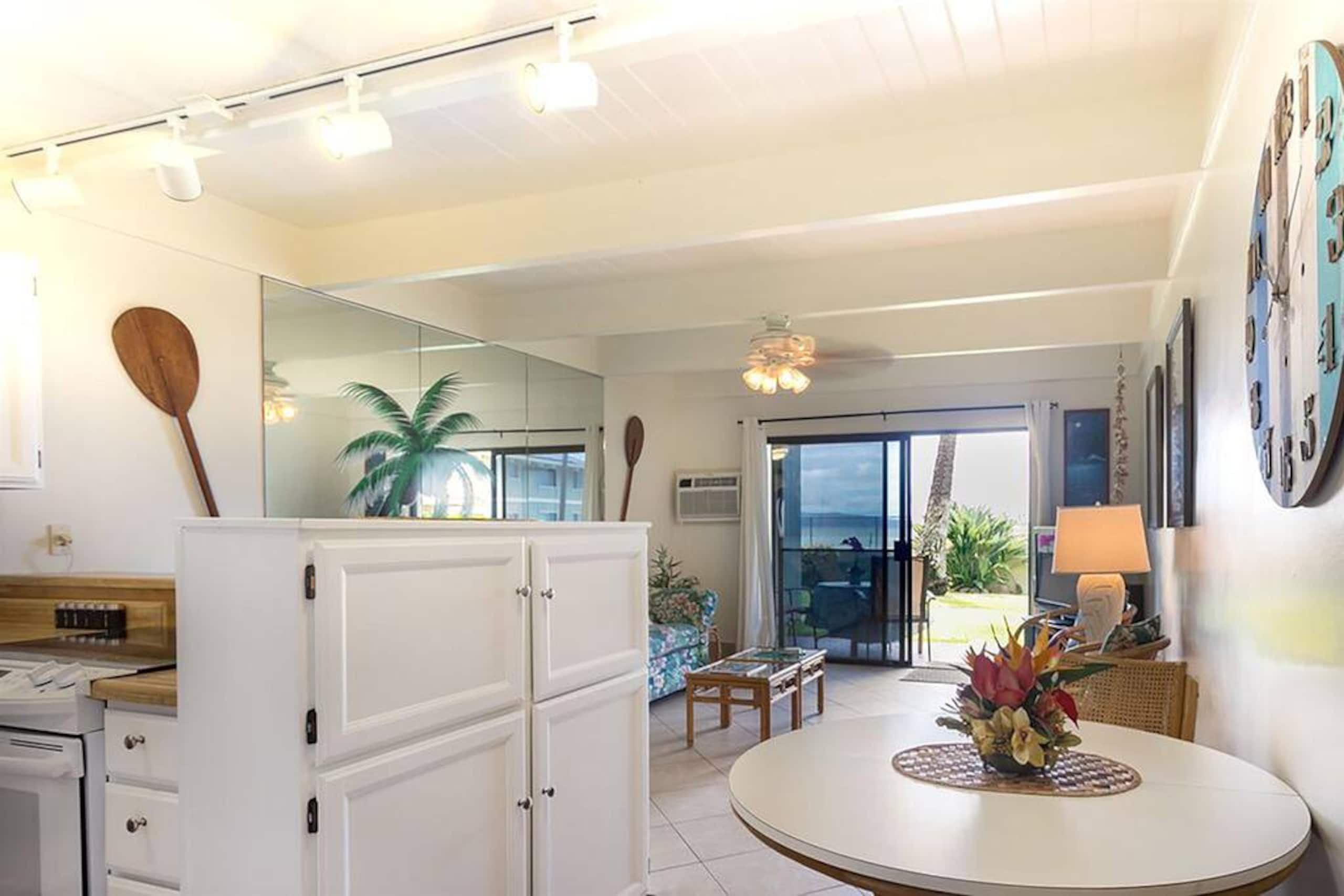Condo in Kihei · ★4.74 · 1 bedroom · 2 beds · 1 bath - Image 7