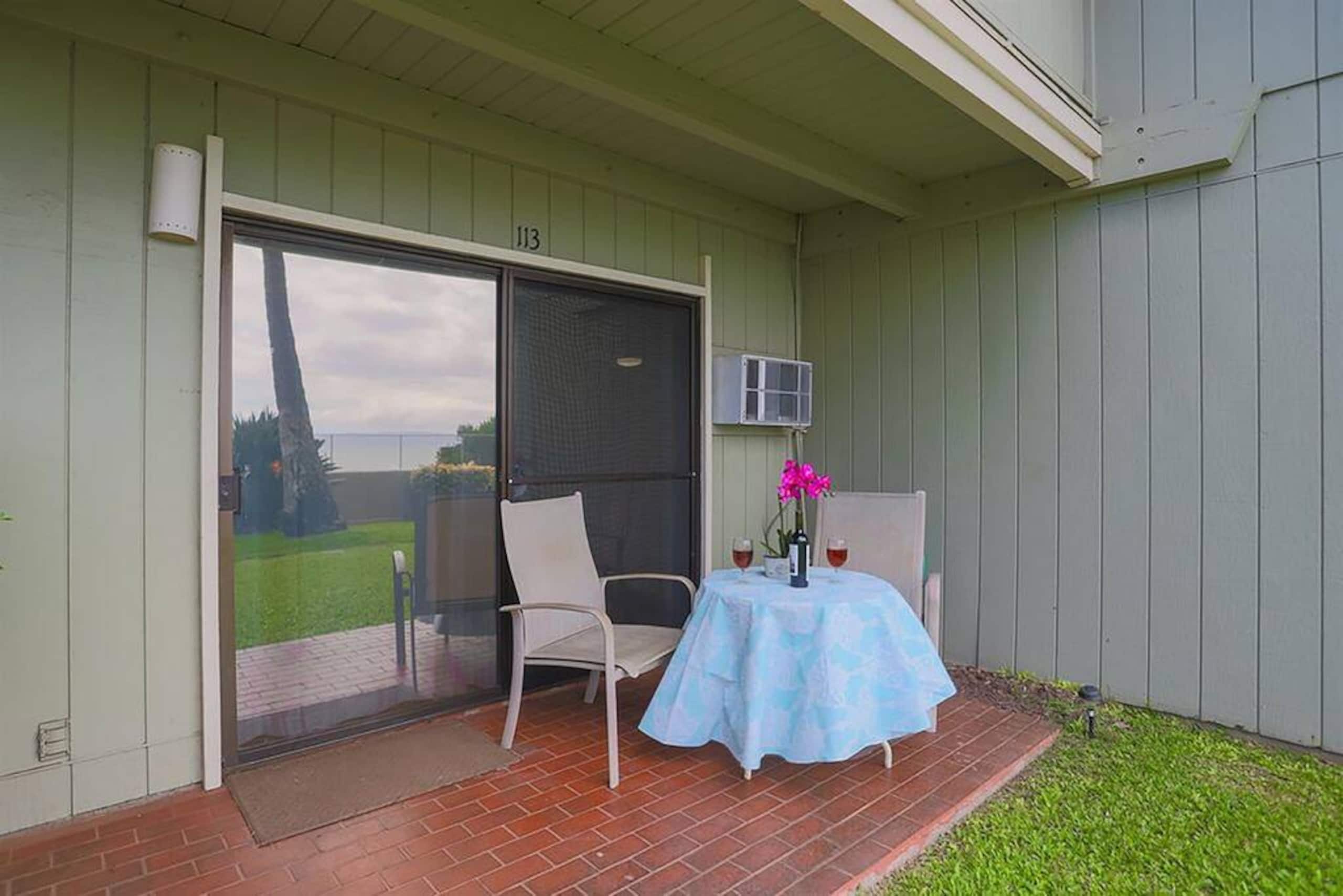 Condo in Kihei · ★4.74 · 1 bedroom · 2 beds · 1 bath - Image 16