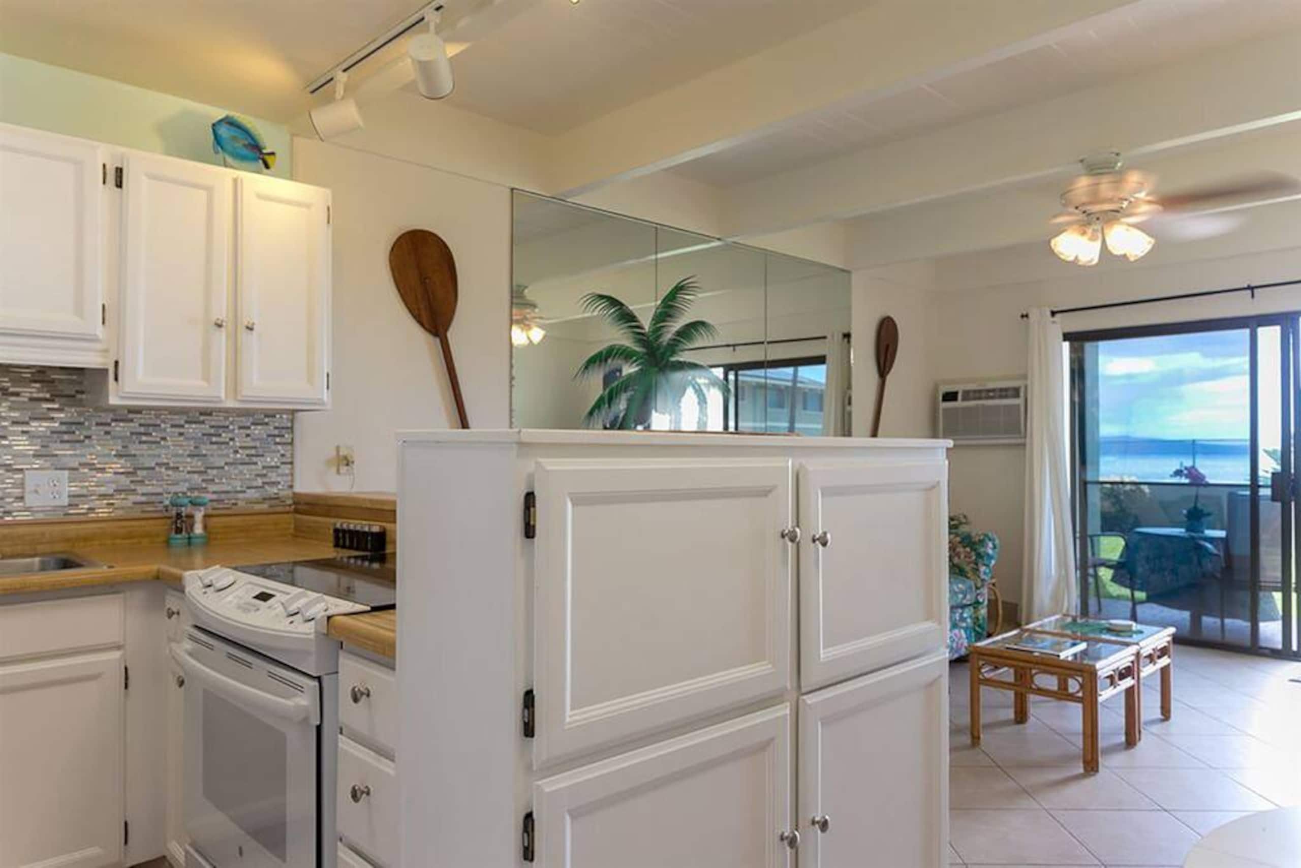 Condo in Kihei · ★4.74 · 1 bedroom · 2 beds · 1 bath - Image 10