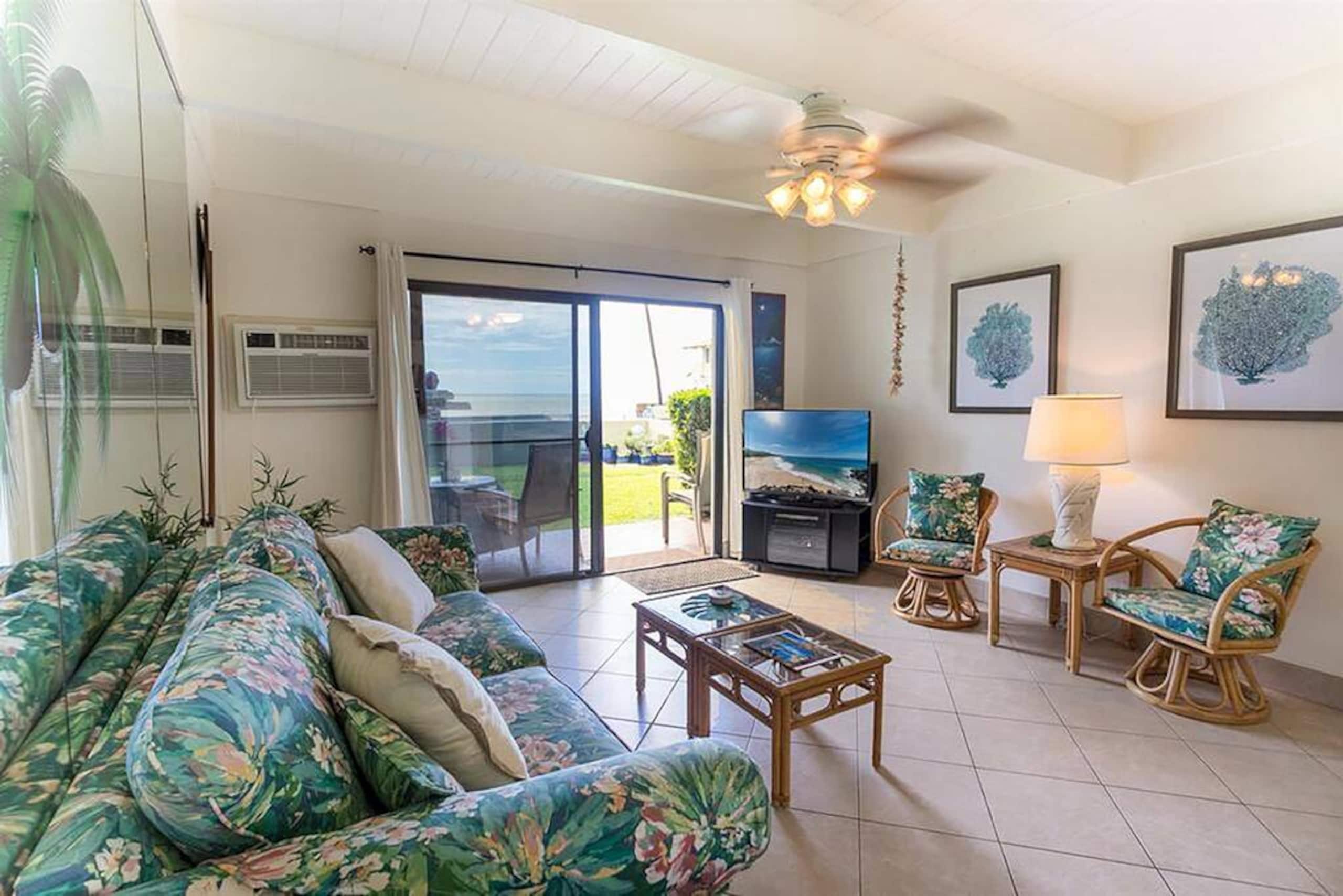 Condo in Kihei · ★4.74 · 1 bedroom · 2 beds · 1 bath - Image 2