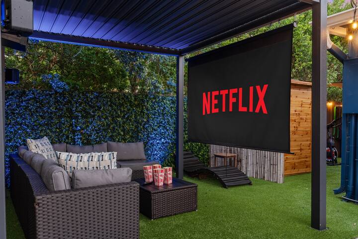 Heated Pool + Sauna + Gym + Movies Outside gallery image 3