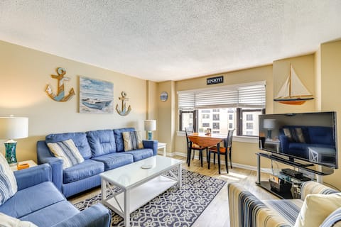 Walk to Indian Beach: Condo w/ Ocean-View Balcony