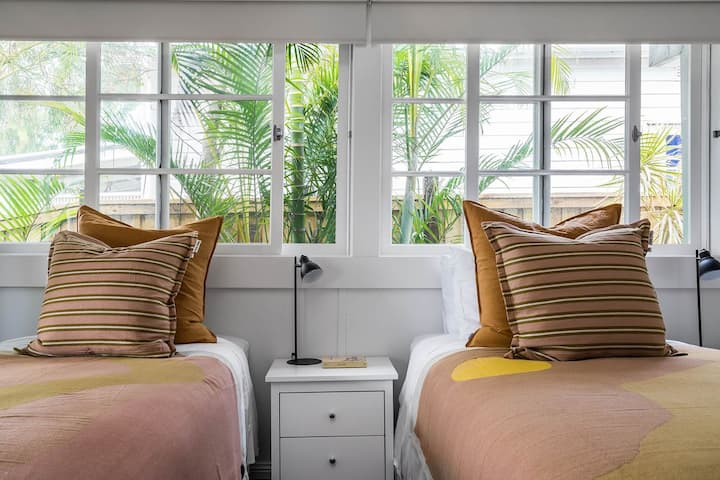 საძინებელი 4