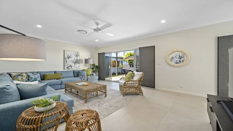 Sea Pine Cottage & Studio, Beach & village central