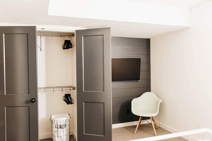 Lower Level Bedroom #2