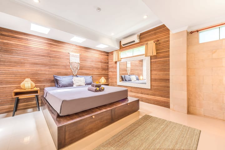 غرفة النوم الرئيسية