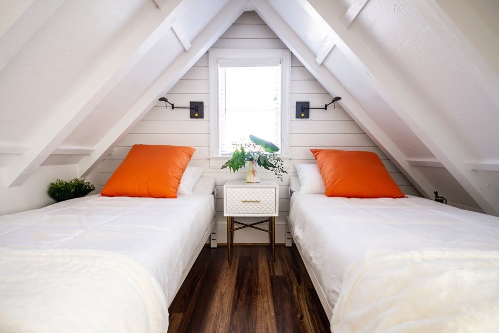 ห้องนอน 4 - เตียงแฝด 2 หลัง