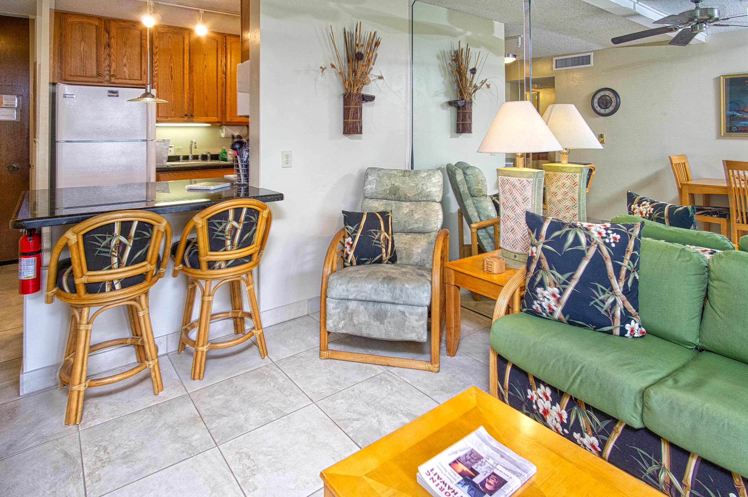 Condo in Kailua-Kona · ★4.45 · 1 bedroom · 2 beds · 1 bath - Image 7