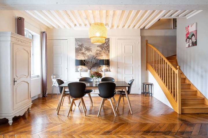 Les Célestins – Apartment with an amazing view gallery image 4