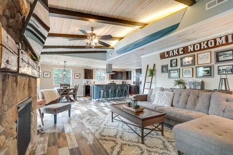 Tranquil Lakefront Cabin: Fire Pit, Grill & Patio