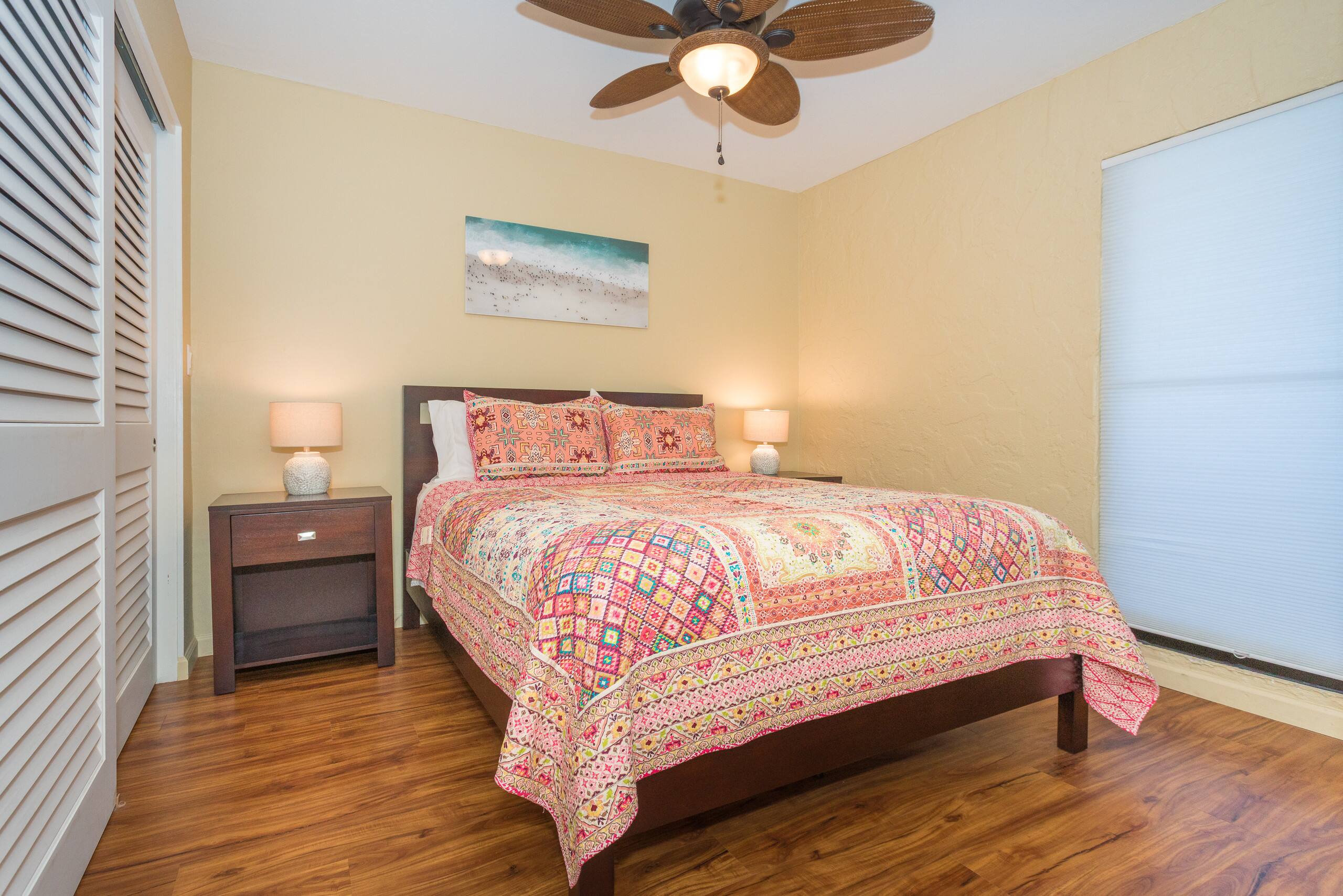 Condo in Kailua-Kona · ★4.48 · 2 bedrooms · 3 beds · 2 baths - Image 11