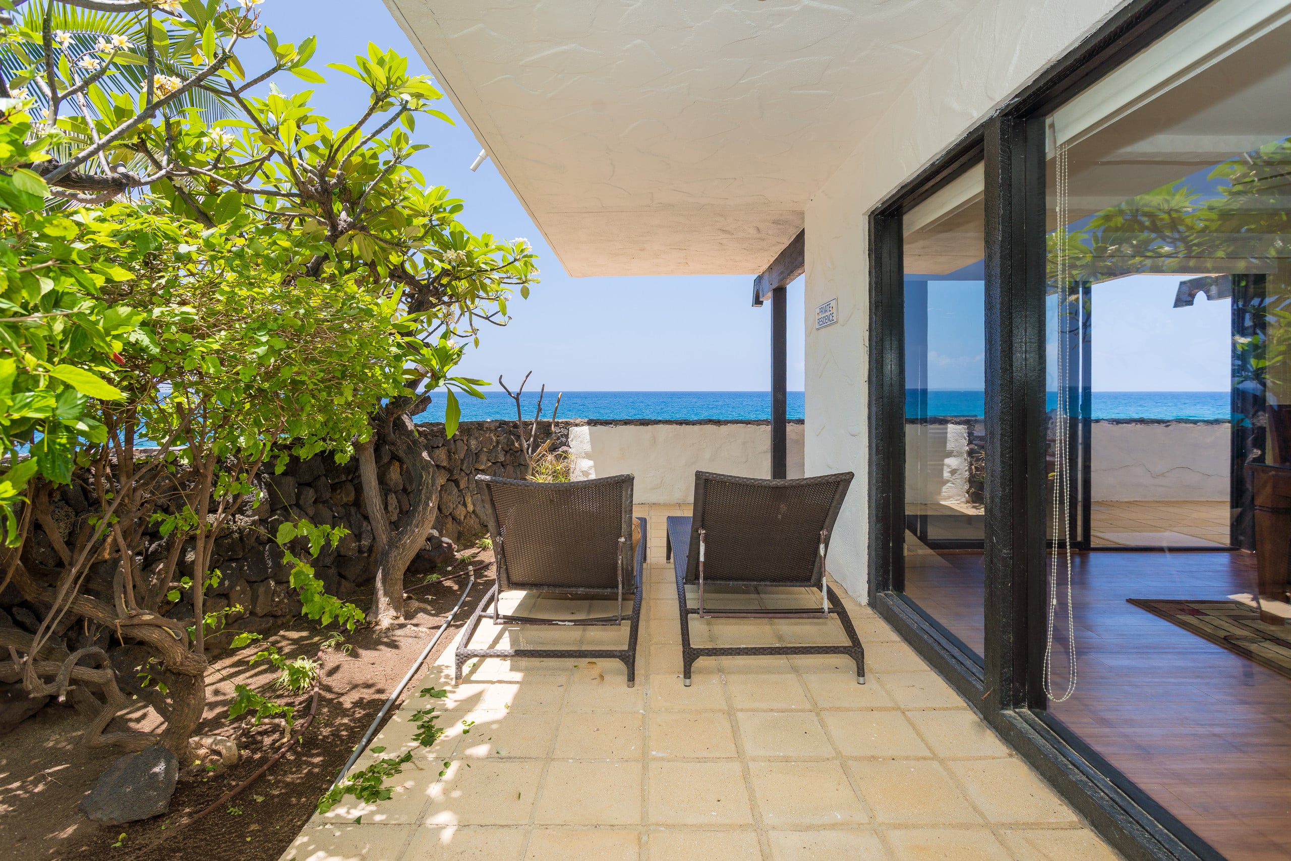 Condo in Kailua-Kona · ★4.48 · 2 bedrooms · 3 beds · 2 baths - Image 19
