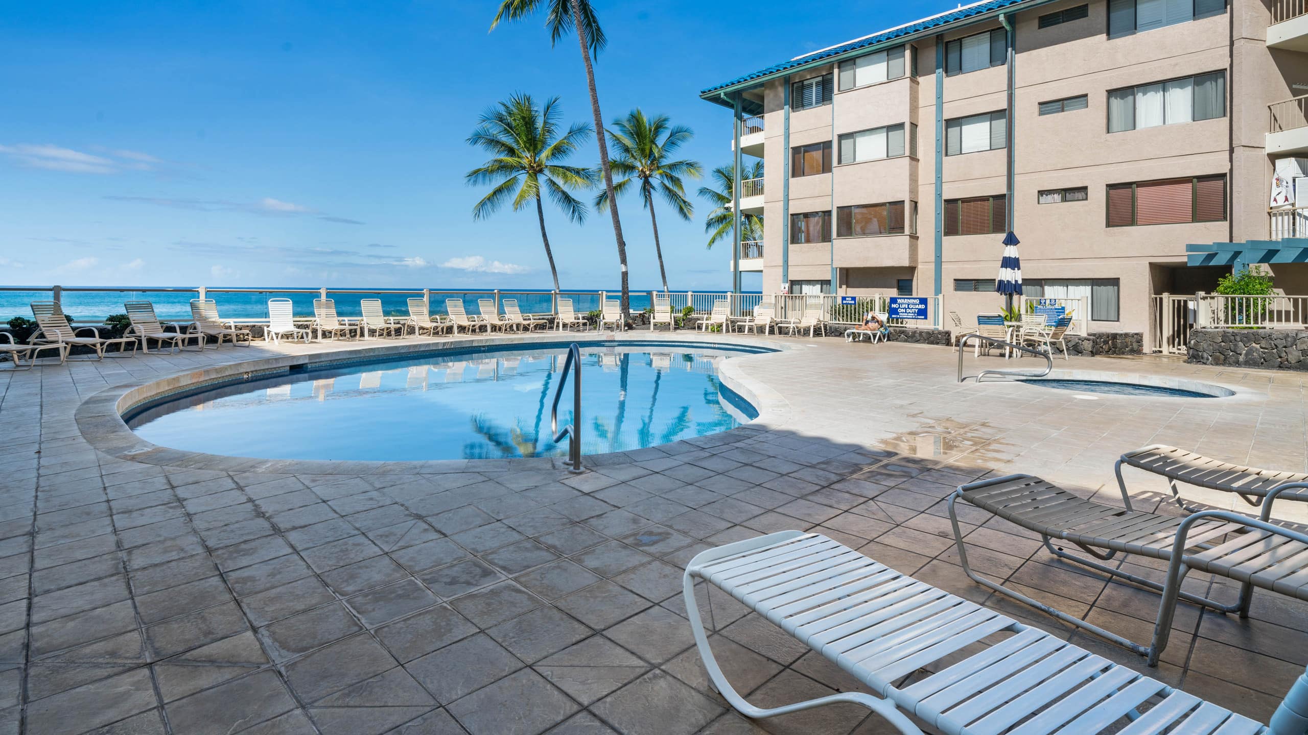 Condo in Kailua-Kona · ★4.8 · 2 bedrooms · 3 beds · 2 baths - Image 31
