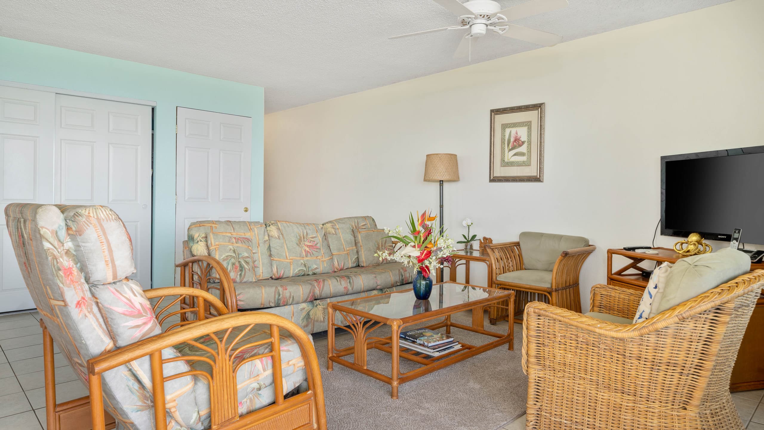 Condo in Kailua-Kona · ★4.8 · 2 bedrooms · 3 beds · 2 baths - Image 36