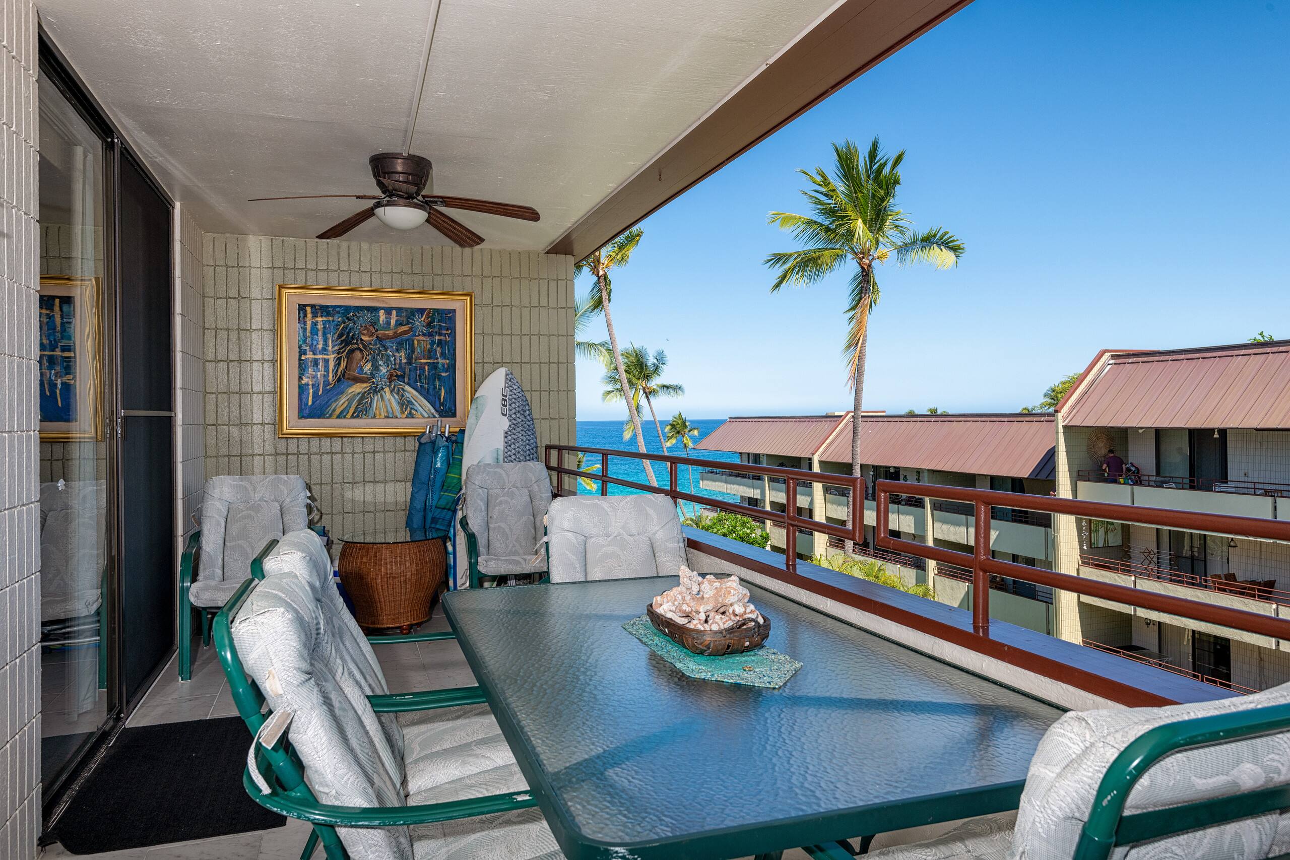 Condo in Kailua-Kona · ★4.77 · 2 bedrooms · 3 beds · 2 baths - Image 1