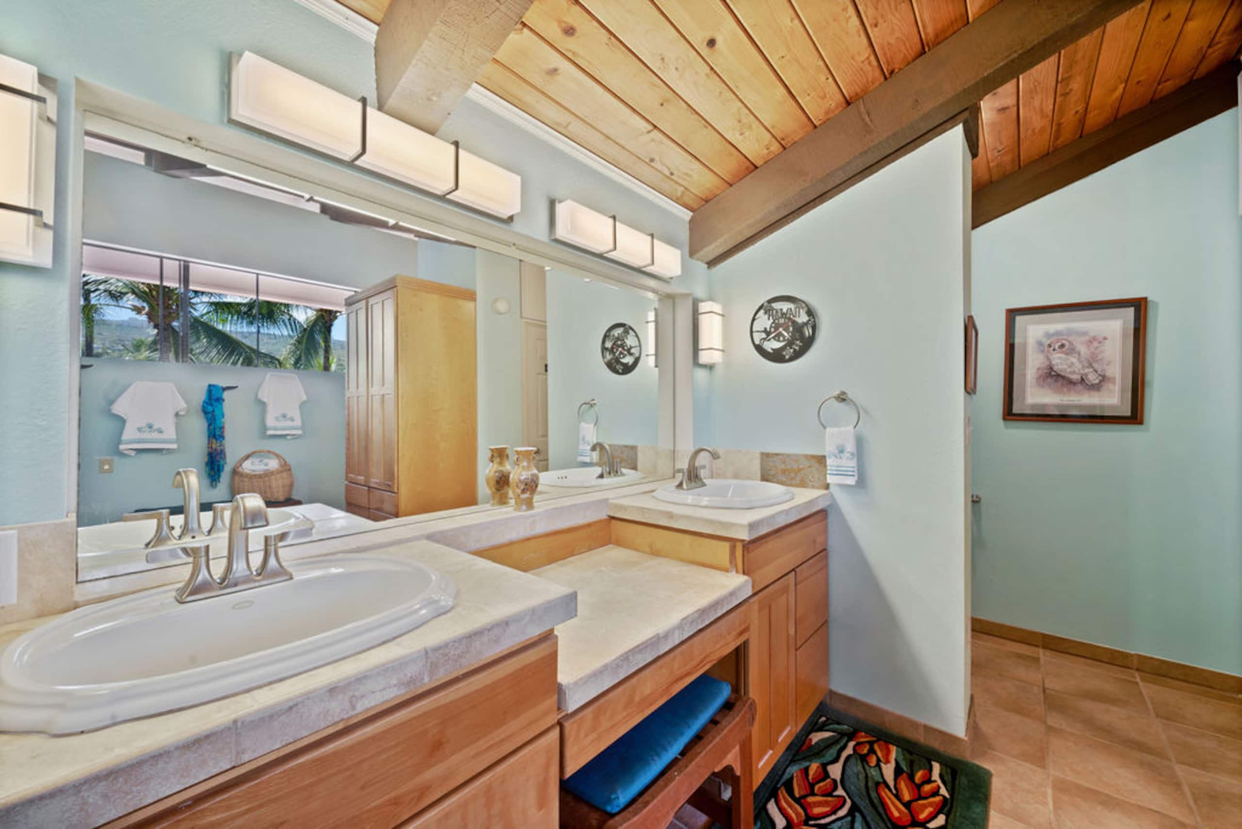 Condo in Kailua-Kona · ★4.82 · 3 bedrooms · 3 beds · 3 baths - Image 33