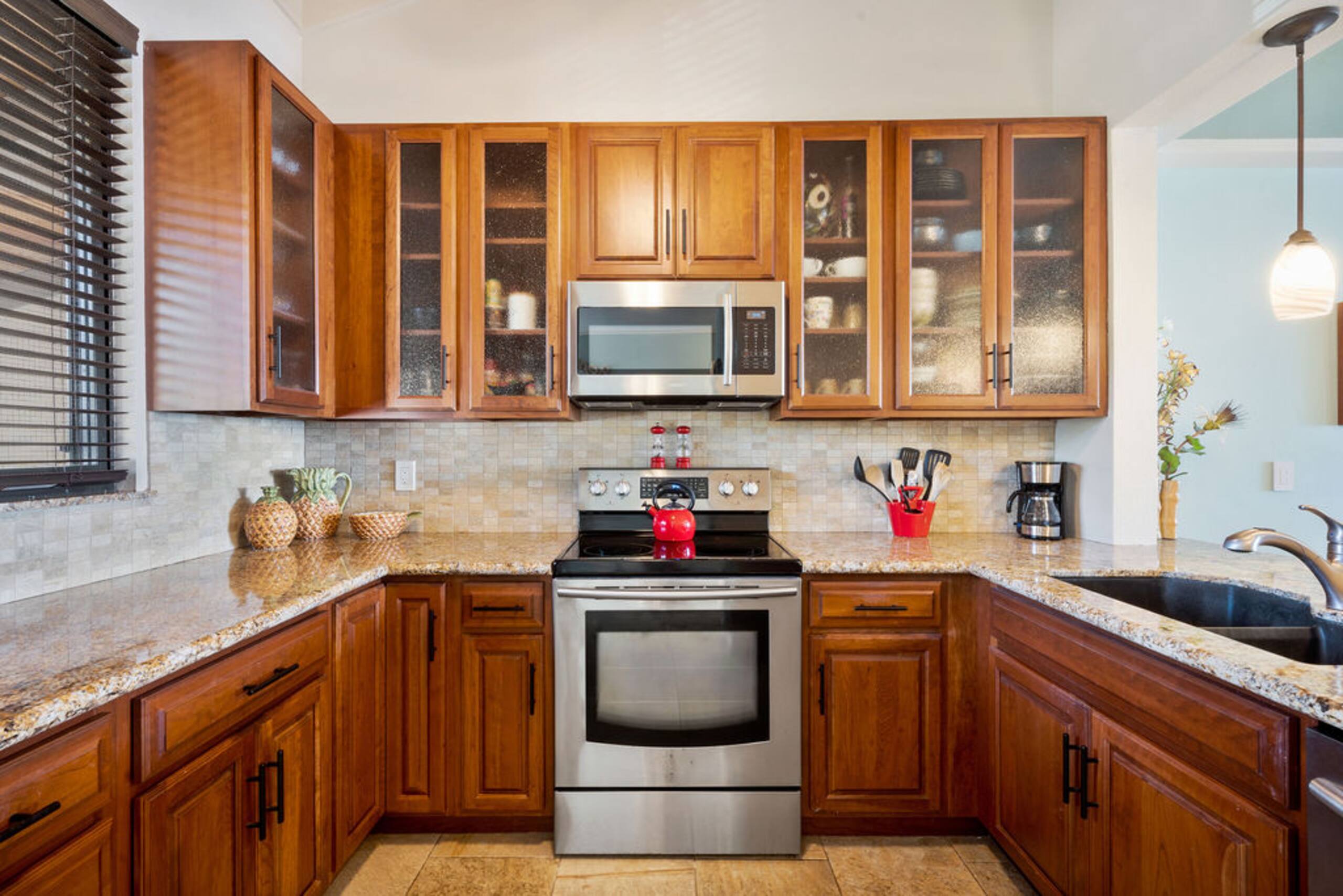 Condo in Kailua-Kona · ★4.82 · 3 bedrooms · 3 beds · 3 baths - Image 8