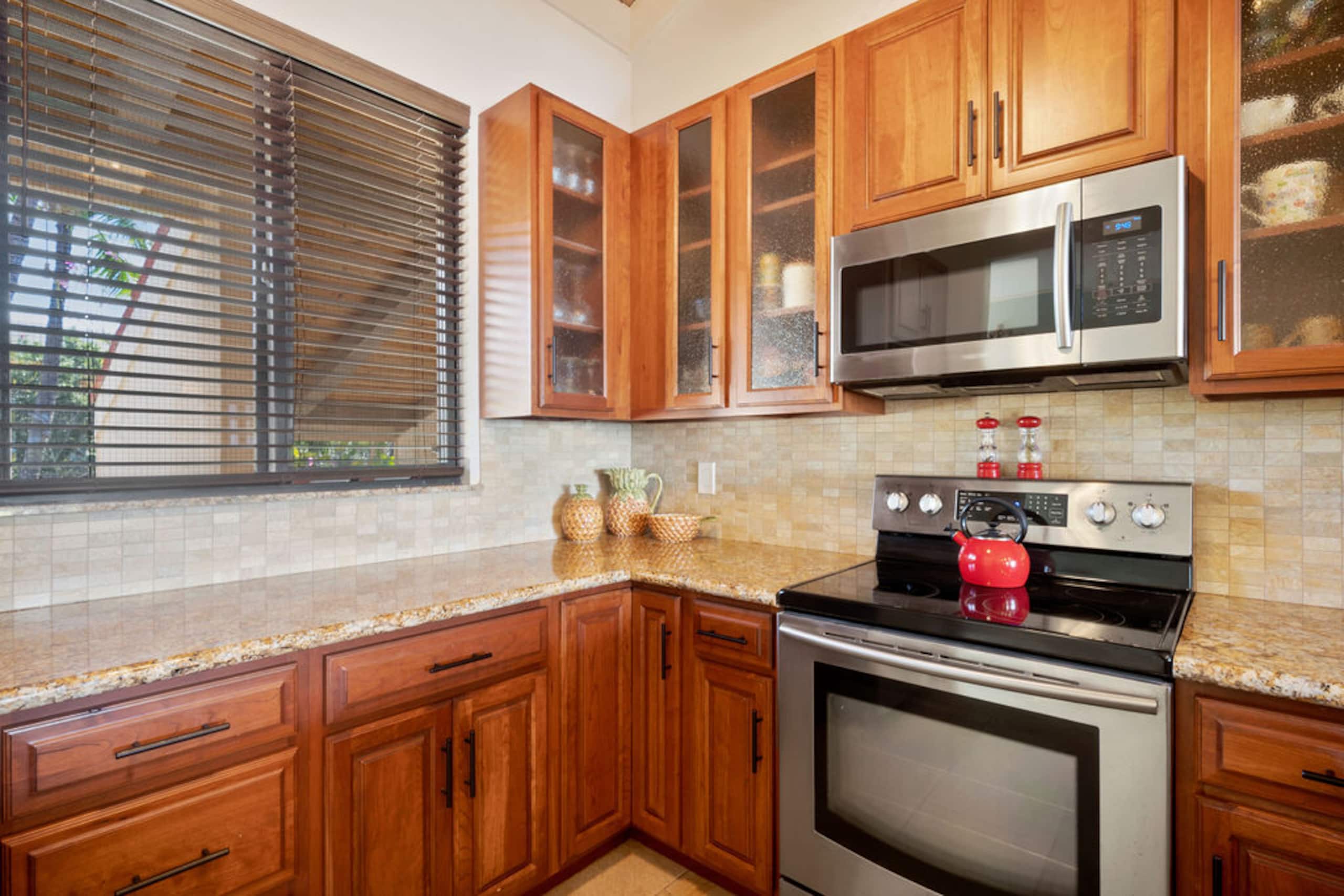 Condo in Kailua-Kona · ★4.82 · 3 bedrooms · 3 beds · 3 baths - Image 9