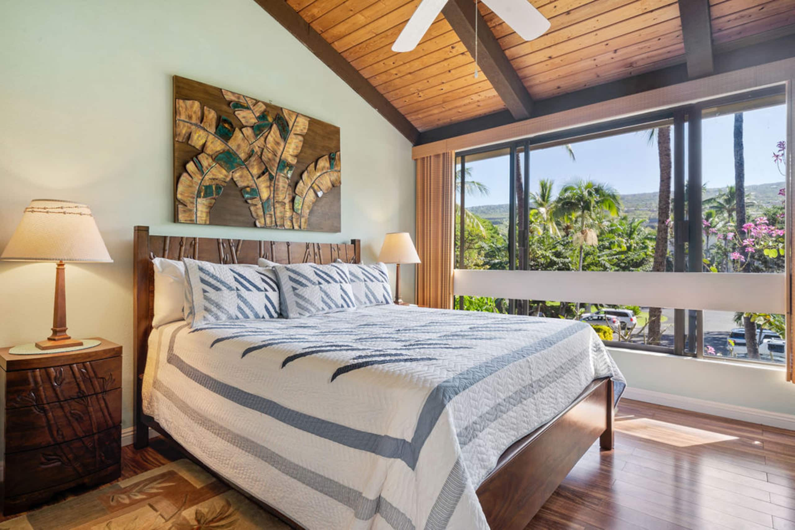 Condo in Kailua-Kona · ★4.82 · 3 bedrooms · 3 beds · 3 baths - Image 26