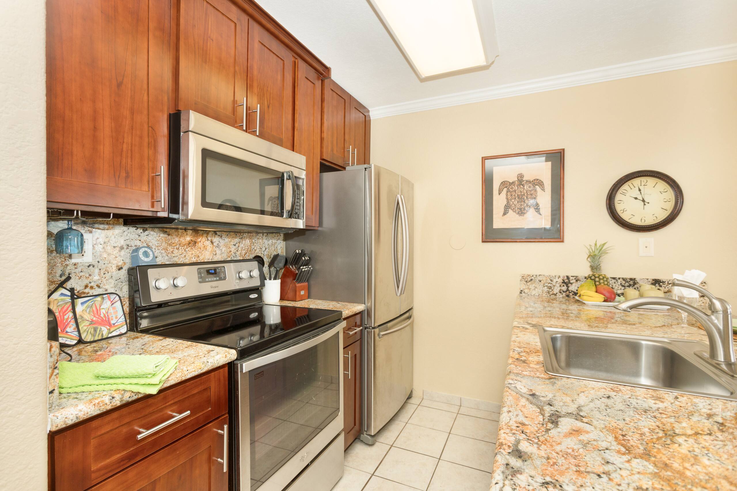 Condo in Kailua-Kona · ★4.77 · 1 bedroom · 2 beds · 1 bath - Image 3