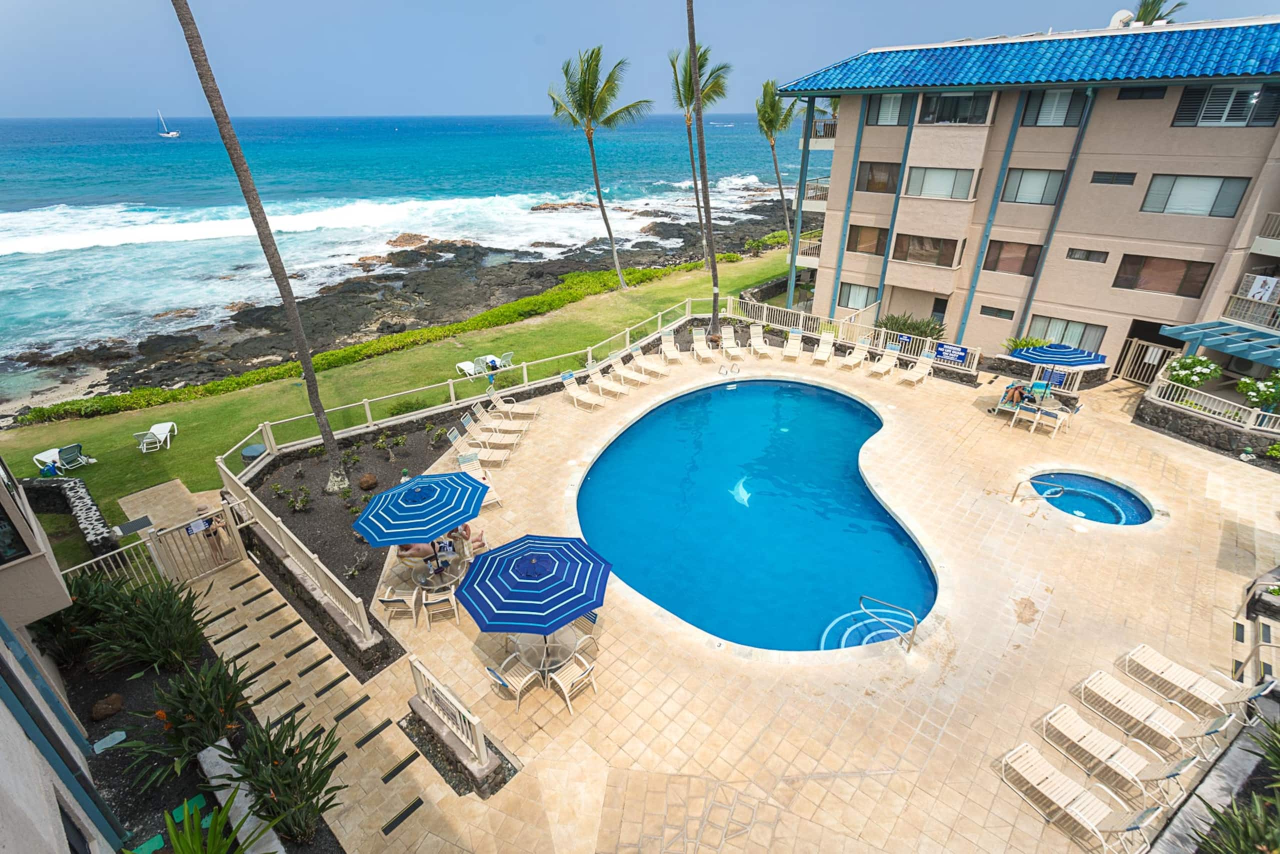 Condo in Kailua-Kona · ★4.74 · 1 bedroom · 2 beds · 1 bath - Image 14