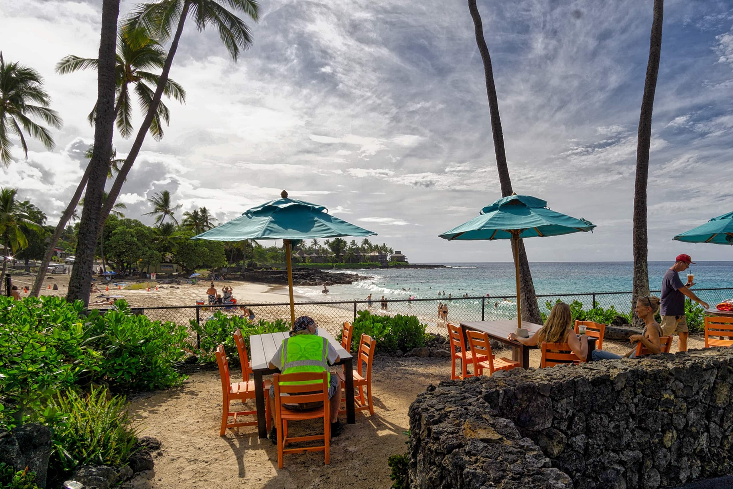 Condo in Kailua-Kona · ★4.74 · 1 bedroom · 2 beds · 1 bath - Image 16